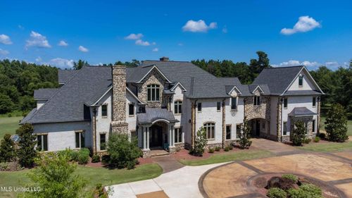 11281 Road 468, Philadelphia, MS, 39350-5911 | Card Image