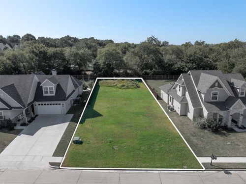 208 Village Way, Argyle, TX, 76226-3624 | Card Image