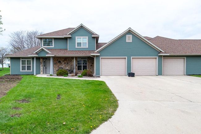 180 East River Drive, Condo with 4 bedrooms, 3 bathrooms and null parking in LEDGEVIEW WI | Image 24