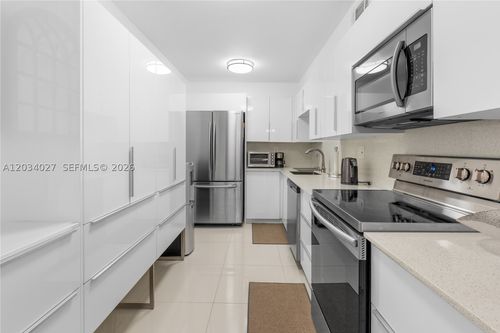 212-1849 S Ocean Dr, Hallandale Beach, FL, 33009-4914 | Card Image