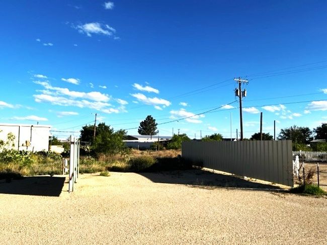214 N Avenue E, Home with 0 bedrooms, 0 bathrooms and null parking in Grandfalls TX | Image 7