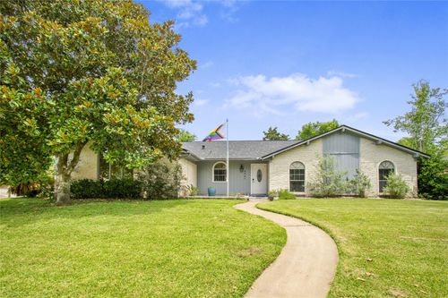 5451 Appleblossom Ln, Friendswood, TX, 77546-3344 | Card Image