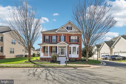 43169 Eleni St, LEESBURG, VA, 20176-5018 | Card Image