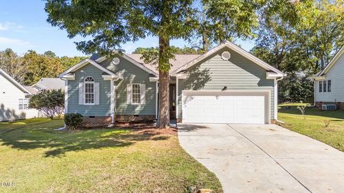 1004 Bren Village Ct, Fuquay Varina, NC, 27526-8401 | Card Image