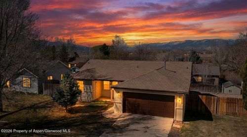 437 N Golden Dr, Silt, CO, 81652-8618 | Card Image
