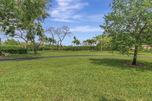 apt-101-6795 Huntington Ln, Delray Beach, FL, 33446-3003 | Card Image