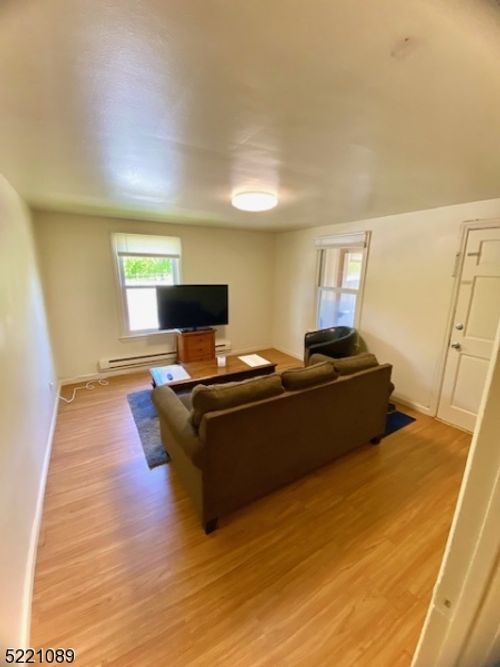 3-3 Hillside Ave, Newton, NJ, 07860-1201 | Card Image