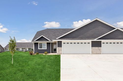 615 Field Point St, Roberts, WI, 54023-4100 | Card Image