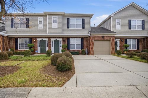 5325 Brinsley Ln, Virginia Beach, VA, 23455-2575 | Card Image