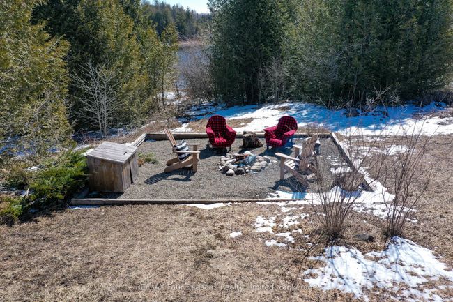 139 Young Dr, House other with 3 bedrooms, 2 bathrooms and 6 parking in Unknown ON | Image 24