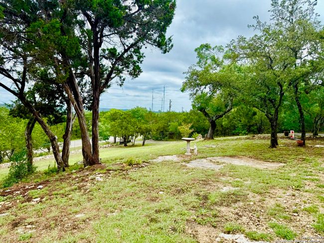 1085 Zane Grey Ln, House other with 4 bedrooms, 3 bathrooms and null parking in Spring Branch TX | Image 23