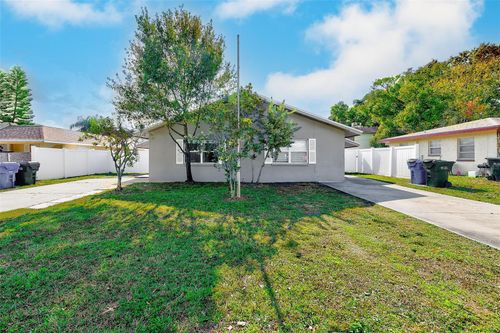 969 2nd Ave Ne, LARGO, FL, 33770-2513 | Card Image