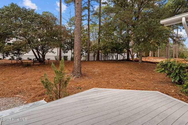 565 Lake Forest Dr Se, House other with 3 bedrooms, 3 bathrooms and 2 parking in Pinehurst NC | Image 9