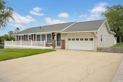 1007 23rd St, Bedford, IN, 47421-4827 | Card Image