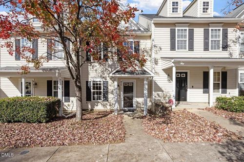 810 Savin Lndg, Knightdale, NC, 27545-8685 | Card Image