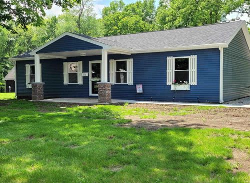 210 N Walnut St, Delphi, IN, 46923-1142 | Card Image