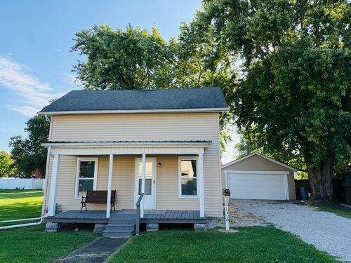 1310 N Aurora St, Pontiac, IL, 61764-1241 | Card Image
