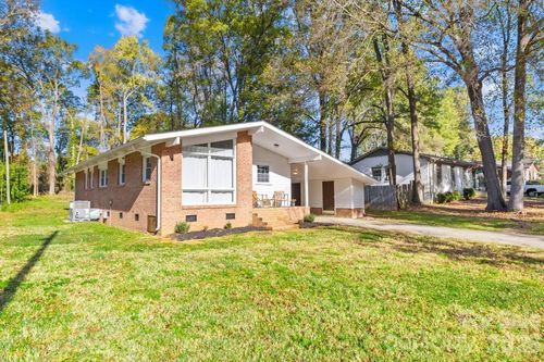 3801 Winterfield Pl, Charlotte, NC, 28205-5926 | Card Image