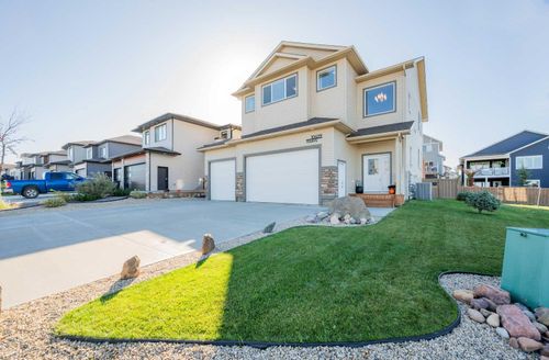 10629 151 Ave, Grande Prairie, AB, T8X0S5 | Card Image
