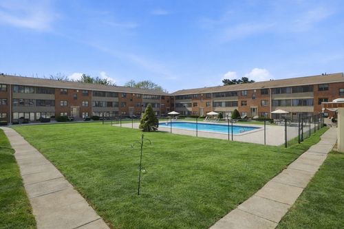 apt-6d-68 Preston St, Wakefield, MA, 01880-2563 | Card Image