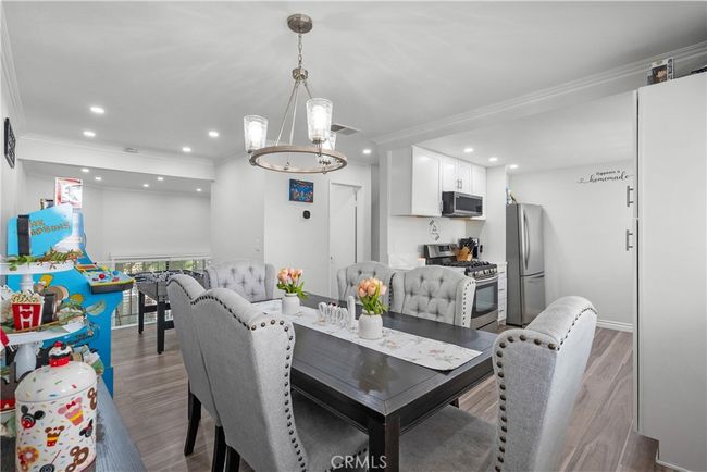 UNIT-9 - 14233 Foothill Blvd, Townhouse with 3 bedrooms, 3 bathrooms and 2 parking in Sylmar CA | Image 6