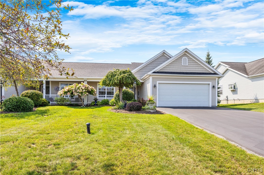Neptune Ln, Syracuse, NY 13209