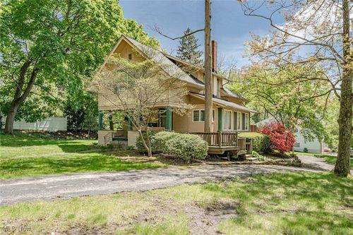 1056 Garman Rd, Akron, OH, 44313-6610 | Card Image
