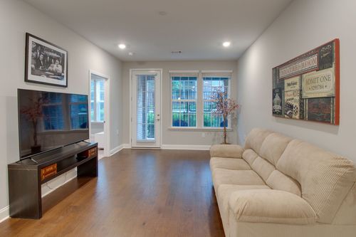 1102-1000 Vintage Green Ln, Franklin, TN, 37064-4171 | Card Image