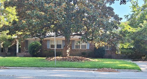 b-1303 E 1st Street, Greenville, NC, 27858 | Card Image
