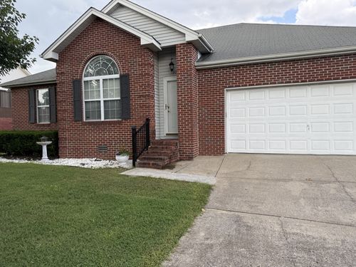 305 Valley Ct, Smyrna, TN, 37167 | Card Image