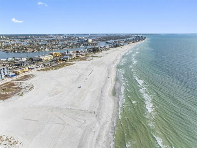 11000 8 Th St E, House other with 4 bedrooms, 5 bathrooms and null parking in Treasure Island FL | Image 70