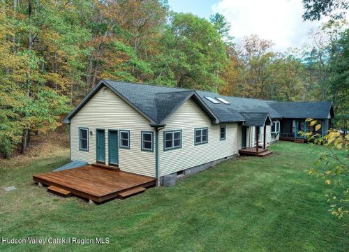 5 Boggs Hill Road, Woodstock, NY, 12498 | Card Image