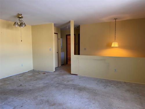 318 Ruth Ct, Middletown, NY, 10940-5330 | Card Image