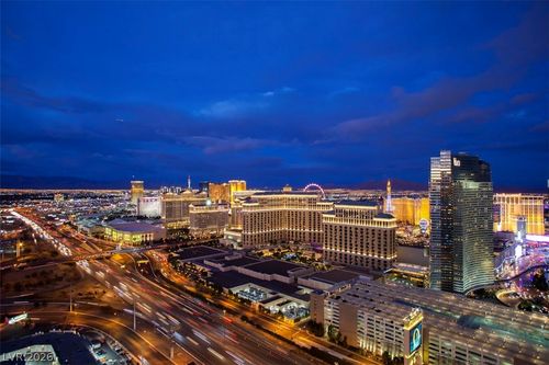 unit-4300-4471 Dean Martin Dr, Las Vegas, NV, 89103-4230 | Card Image