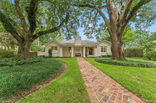 7045 Sheffield Ave, Baton Rouge, LA, 70806-7451 | Card Image