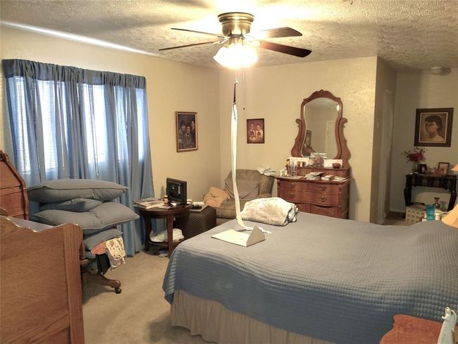 426 Redway Ln, House other with 3 bedrooms, 2 bathrooms and 2 parking in Webster TX | Image 10
