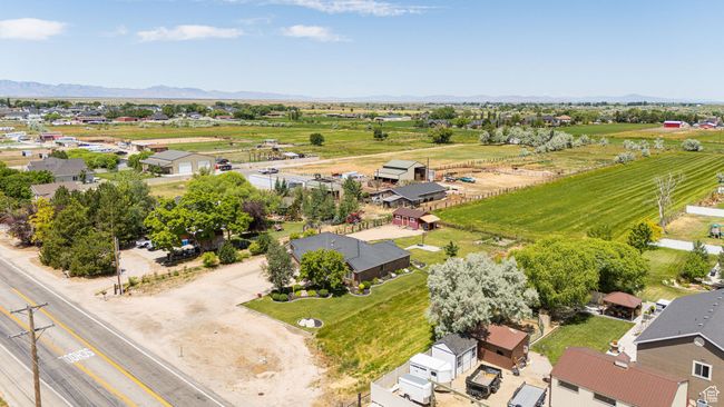3520 2600, House other with 4 bedrooms, 2 bathrooms and 13 parking in Plain City UT | Image 27