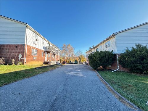 6-820 W Susquehanna Street, Allentown City, PA, 18103 | Card Image