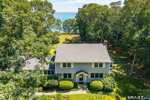 17 Oakridge Dr, Old Lyme, CT, 06371-1822 | Card Image