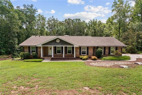 713 Lauren Cir, Lawrenceville, GA, 30043-3766 | Card Image