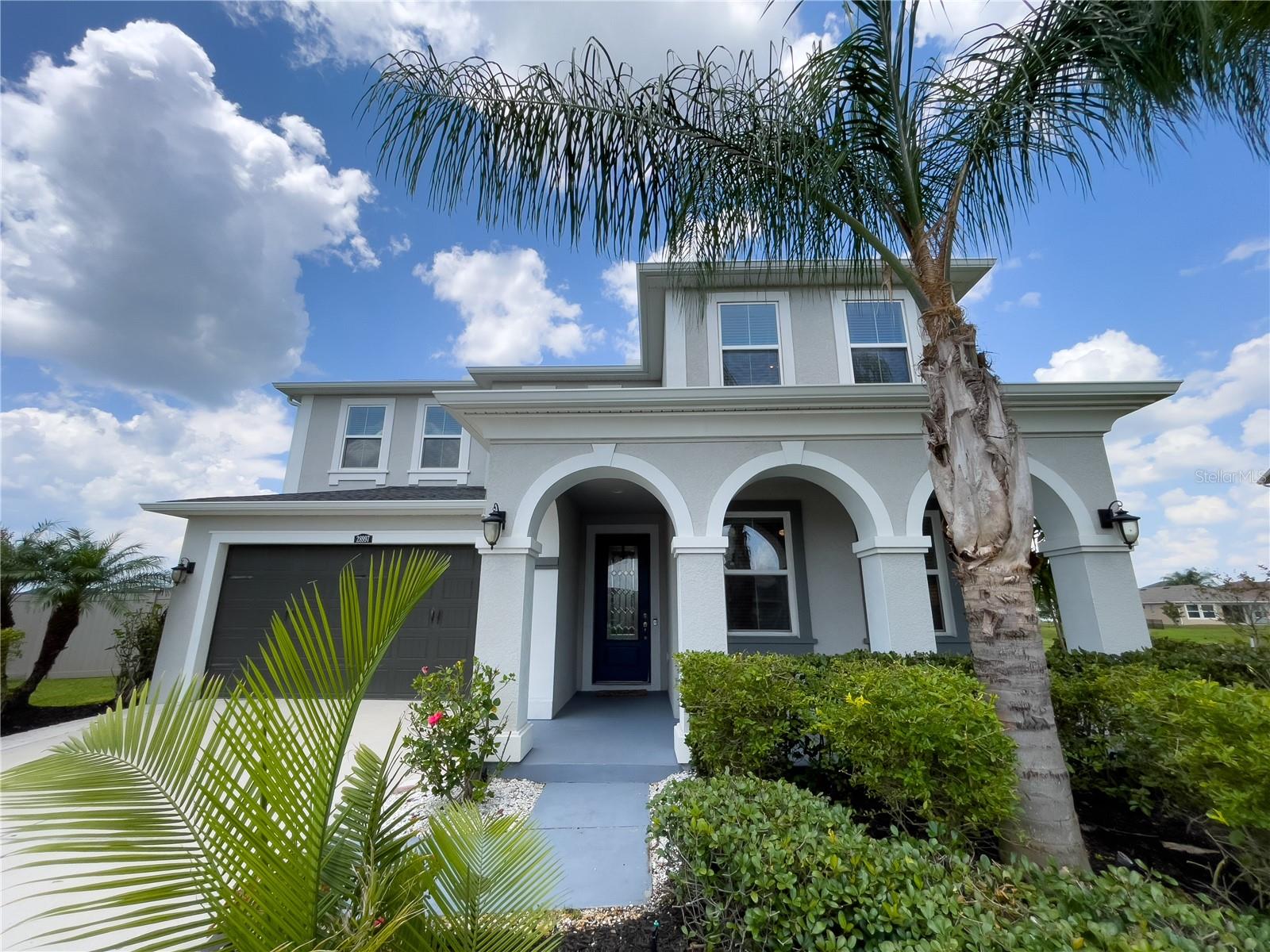 Revaro Ln, Wesley Chapel, FL 33543