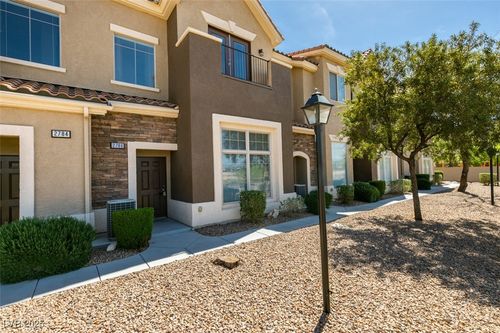 2786 Fountain Ridge Ln, Henderson, NV, 89074-1287 | Card Image