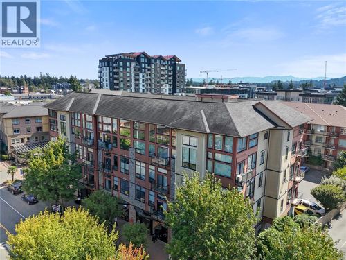 409-829 Goldstream Ave, Victoria, BC, V9B2X8 | Card Image