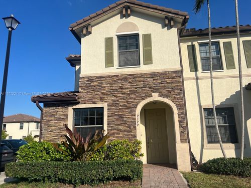 9399 W 33rd Ln, Hialeah, FL, 33018-2068 | Card Image