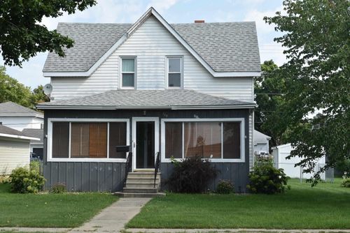 709 Chestnut St, Osage, IA, 50461-1433 | Card Image