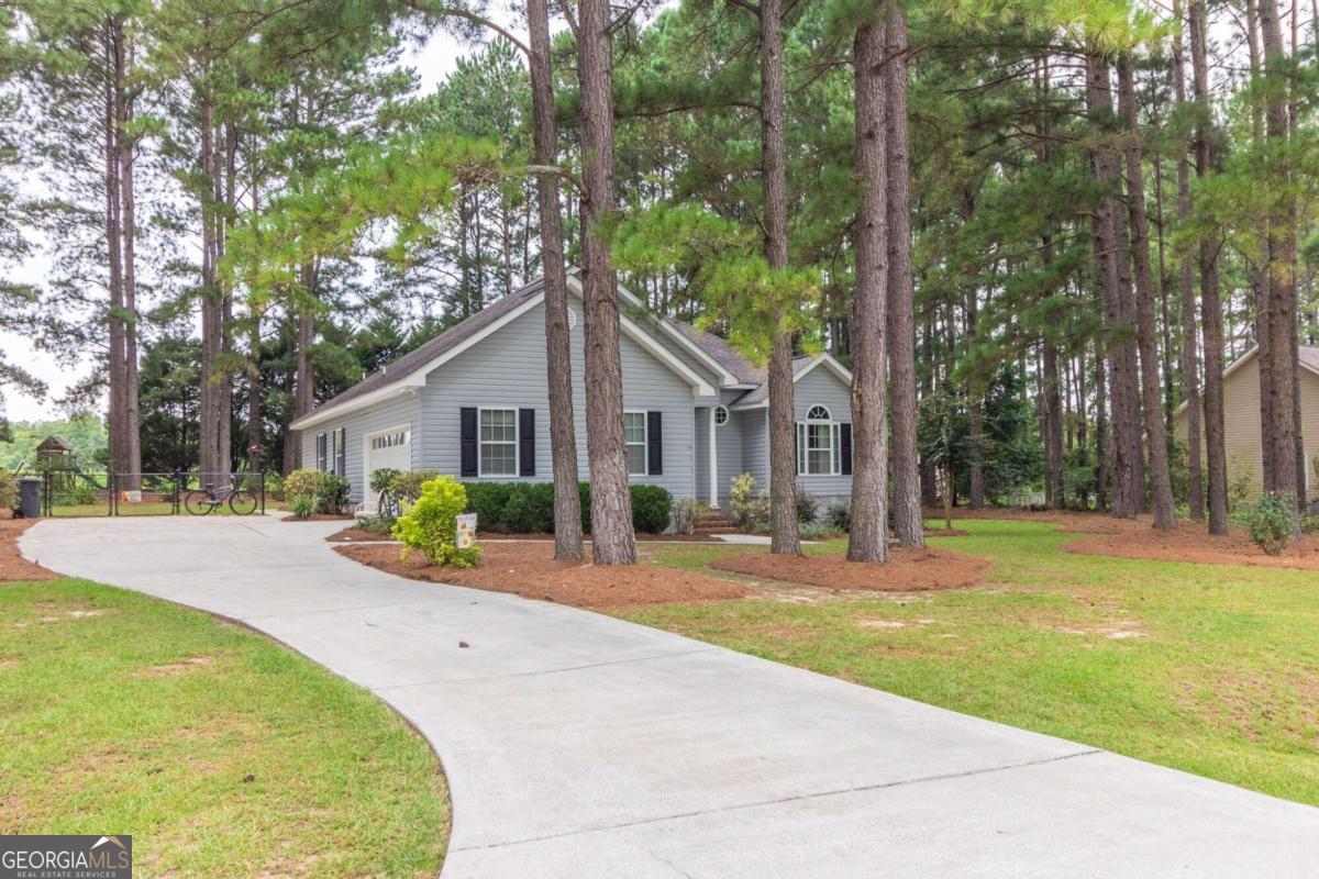 Ogeechee Dr, Statesboro, GA 30461