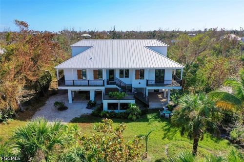 1428 Albatross Rd, SANIBEL, FL, 33957-3604 | Card Image