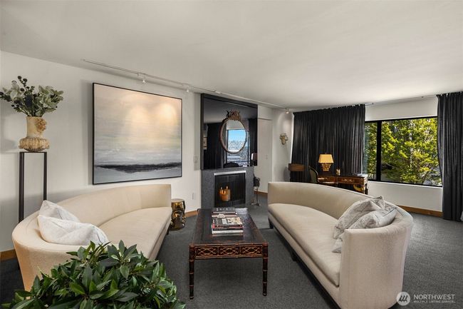 APT-202A - 3650 26 Th Pl W, Condo with 2 bedrooms, 2 bathrooms and 2 parking in Seattle WA | Image 5