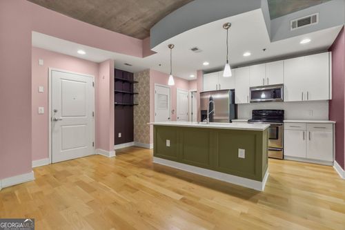 unit-410-950 W Peachtree St Nw, Atlanta, GA, 30309-3856 | Card Image