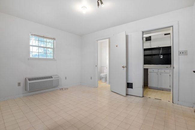 421 W Main St, Home with 0 bedrooms, 0 bathrooms and null parking in Fredericksburg TX | Image 24